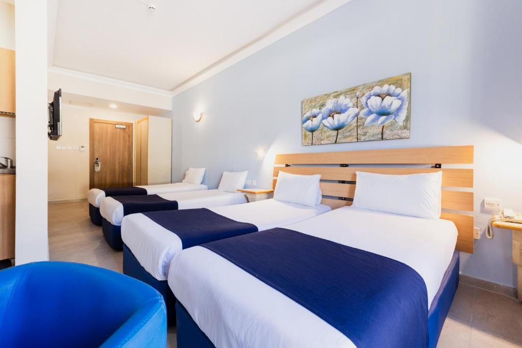 Xemxija Bay Hotel rooms